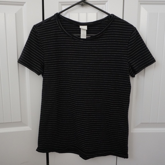 H&M Black Round Neck Tee with small White Stripes - Picture 1 of 3